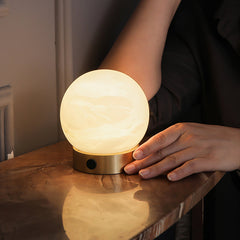 Carrara Table Lamp - JutuLight