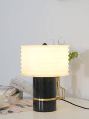 Outela Table Lamp - JutuLight