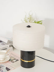 Outela Table Lamp - JutuLight
