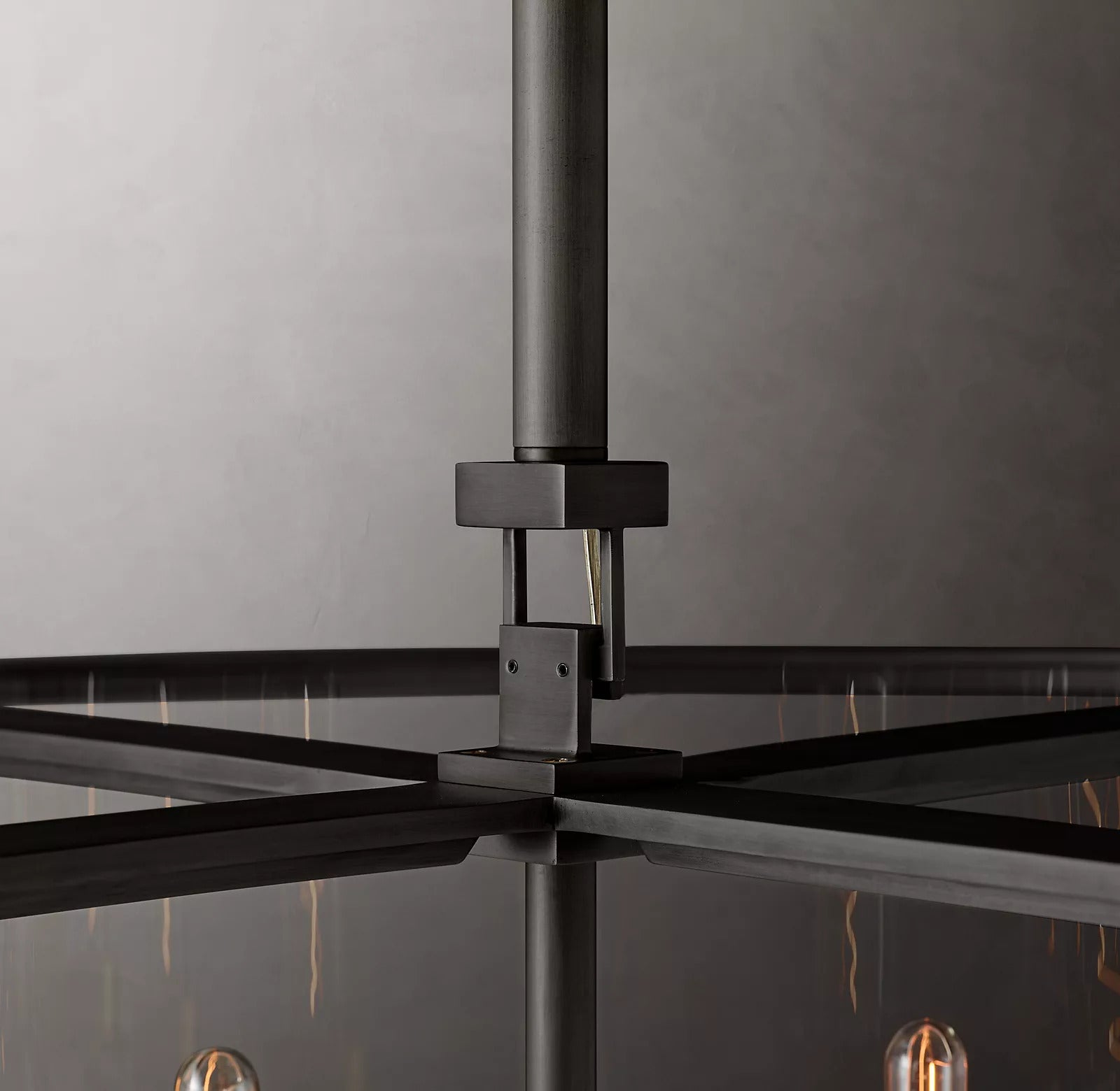 Michaul Beck Round Chandelier 55" - JutuLight