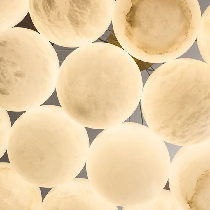 Alabaster Globe Art Pendant Light - JutuLight