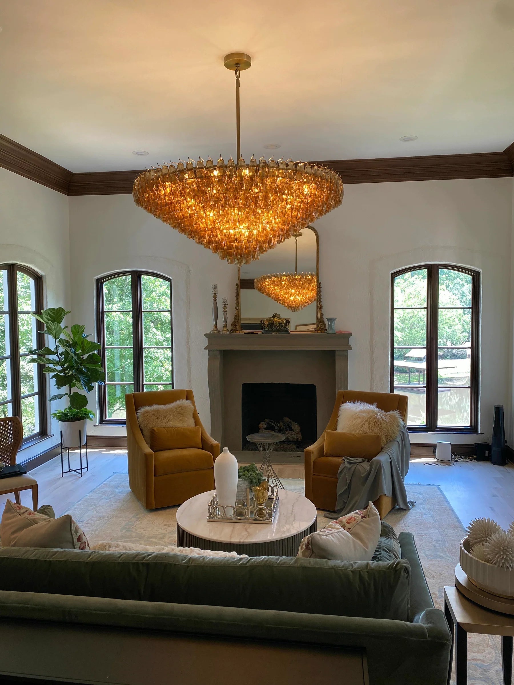 Chiara Glass Multi-Tier Round Chandelier 61" - JutuLight