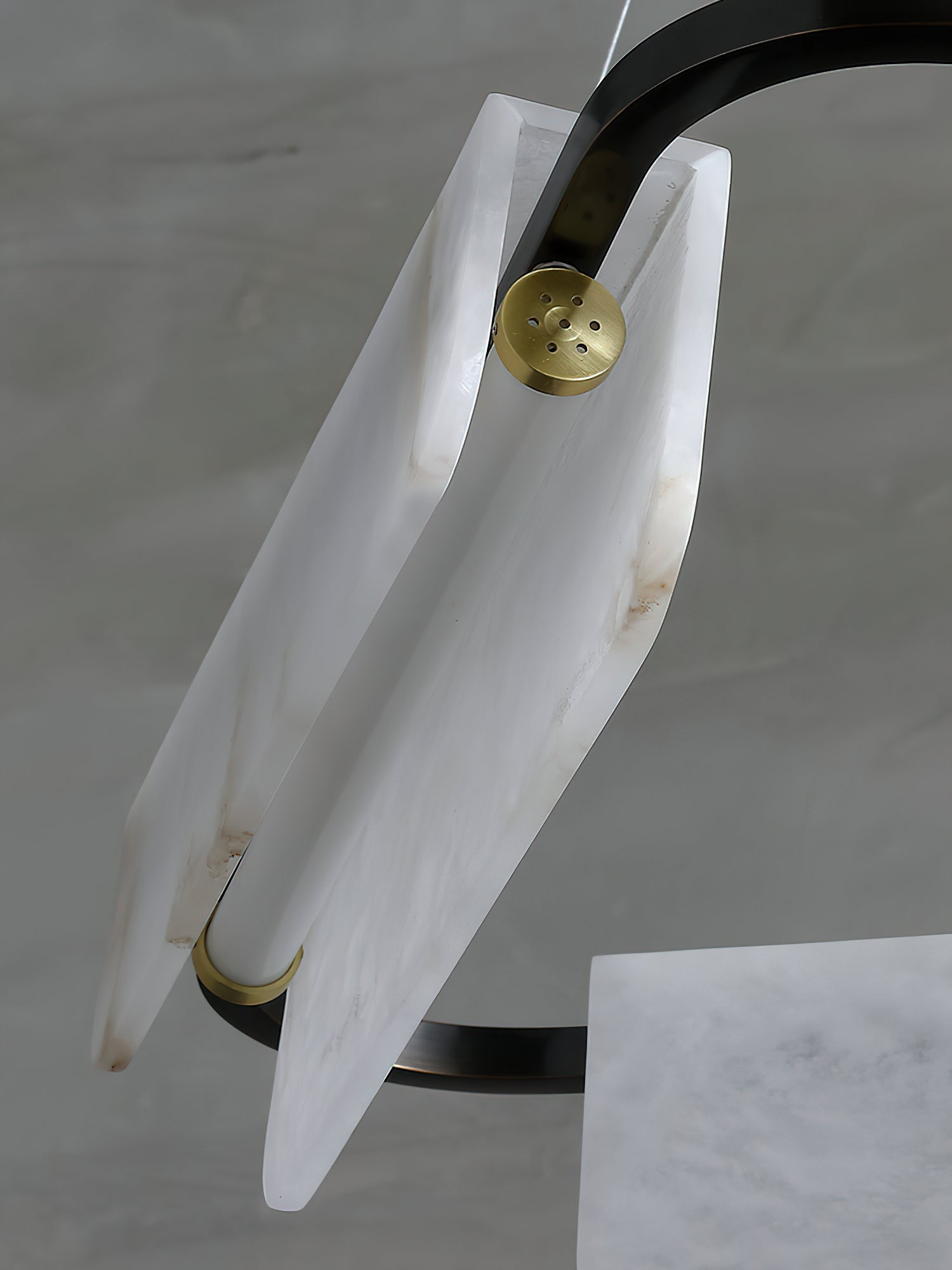 Delia Alabaster Chandelier - JutuLight