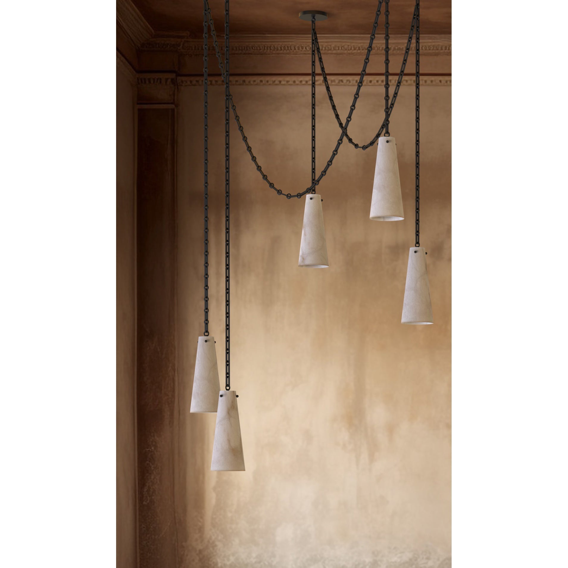 Lucca Chandeliers - JutuLight