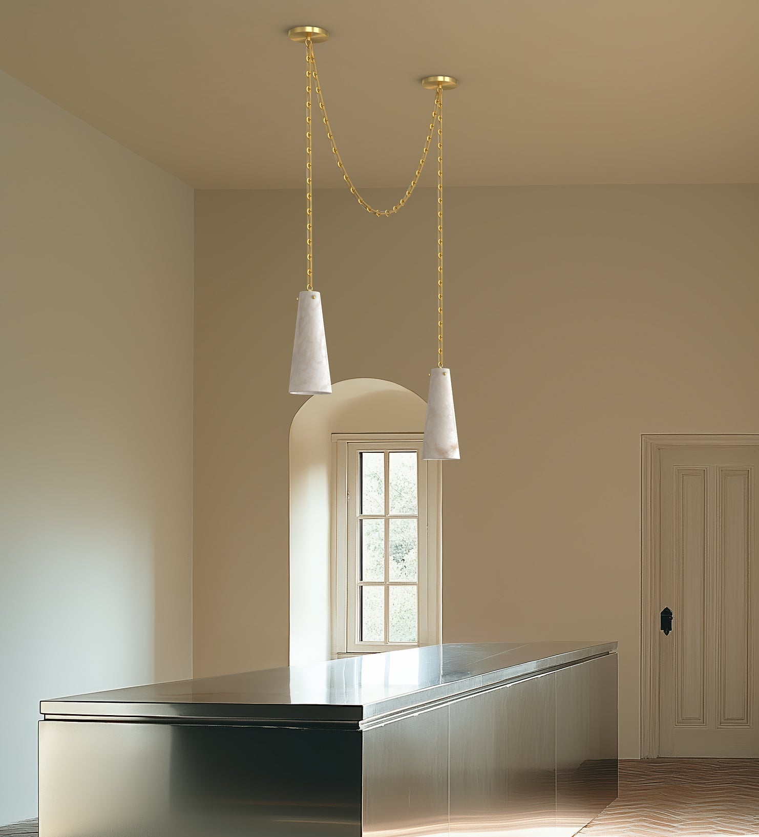 Lucca Chandeliers - JutuLight