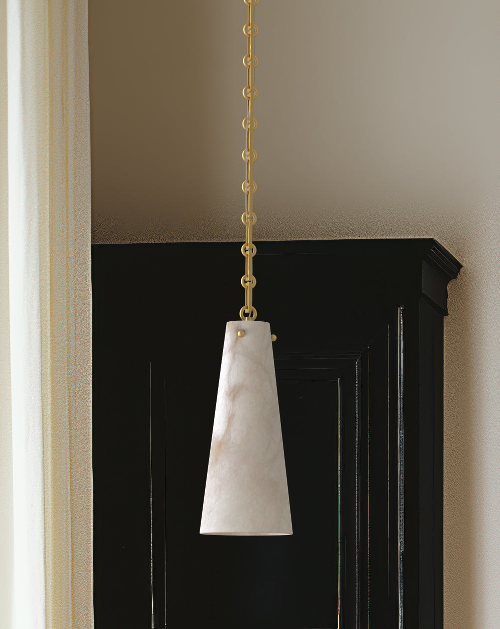 Lucca Chandeliers - JutuLight