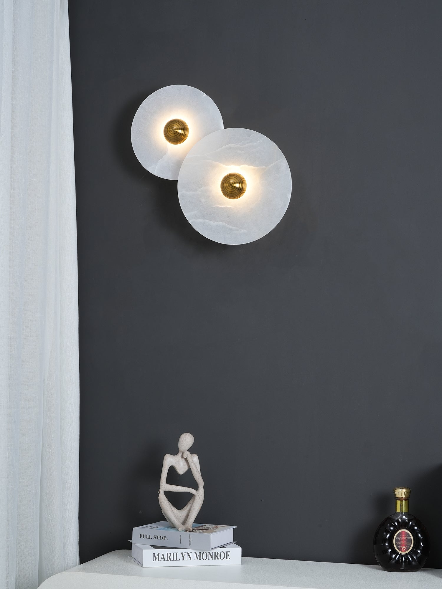 Alabaster Planes Wall Lamp - JutuLight