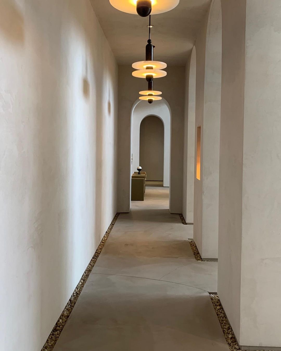 Median Pendant Light - JutuLight