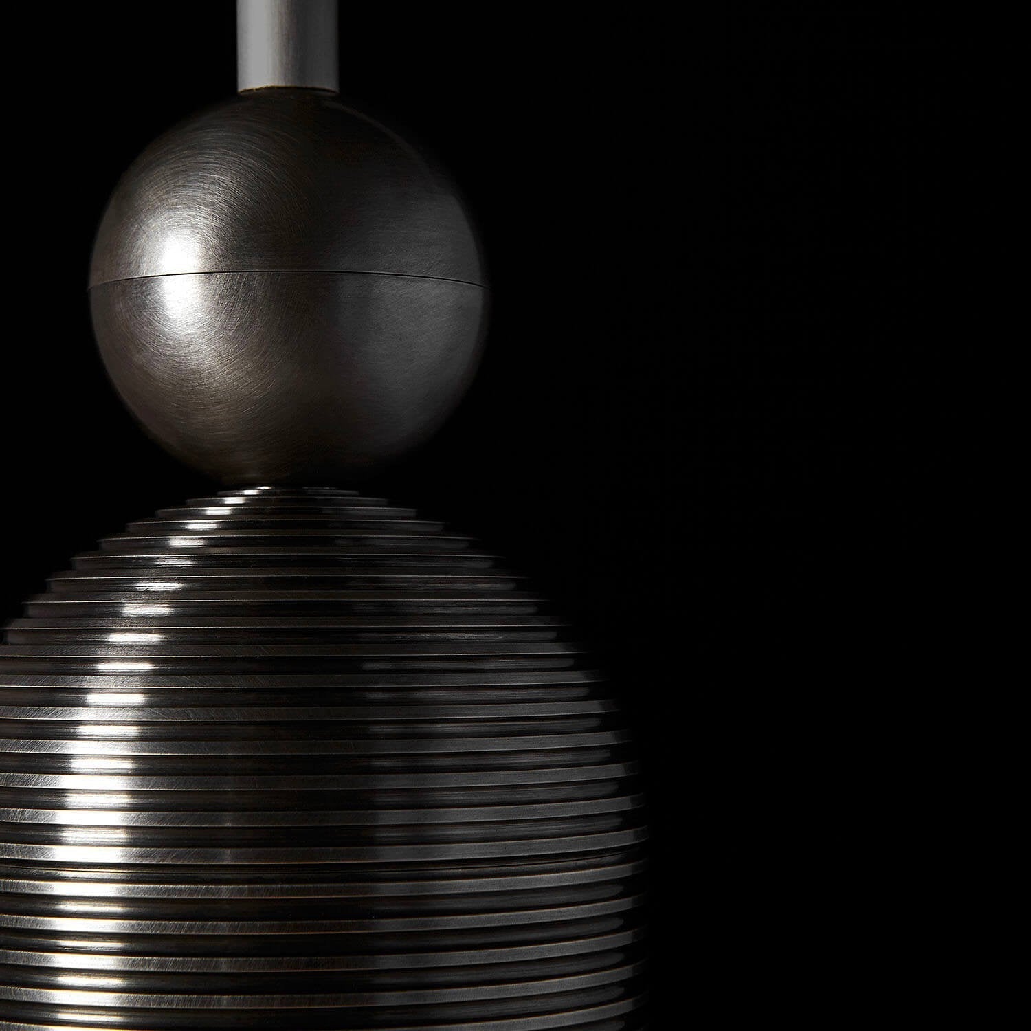 Median Pendant Light - JutuLight