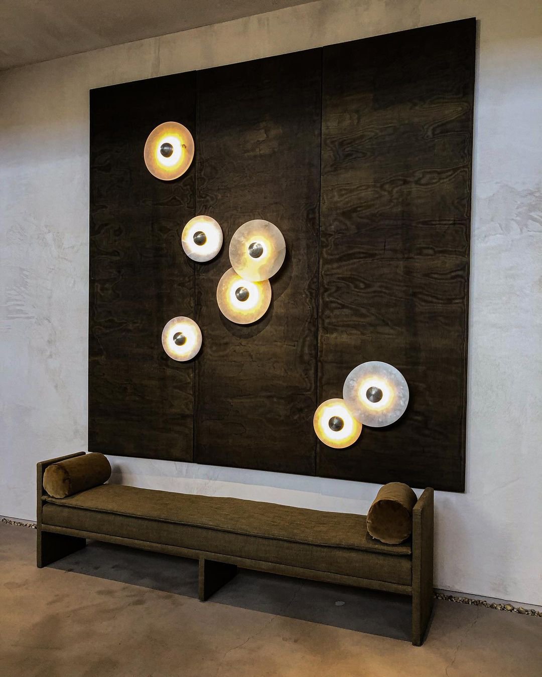 Alabaster Planes Sconce - JutuLight