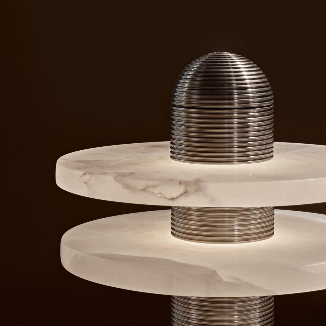 Alabaster Planes Table Lamp - JutuLight