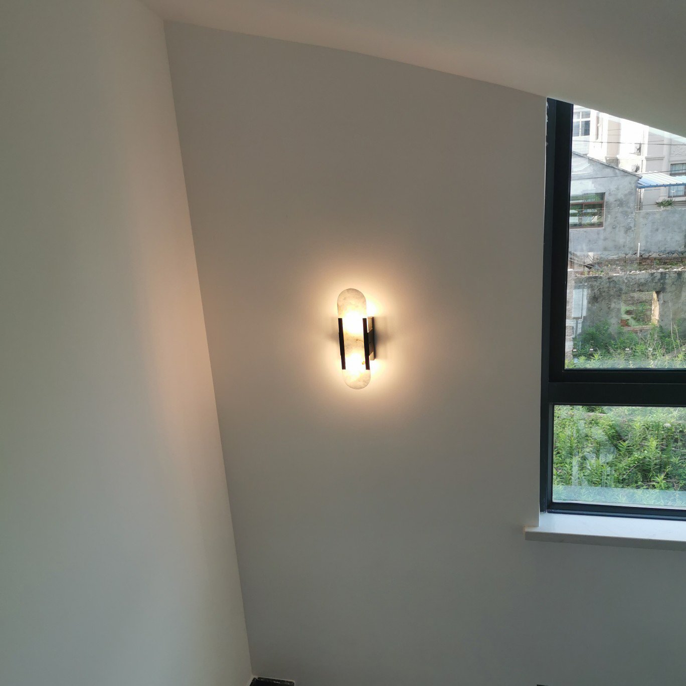 Melange Elongated Wall lamp - JutuLight