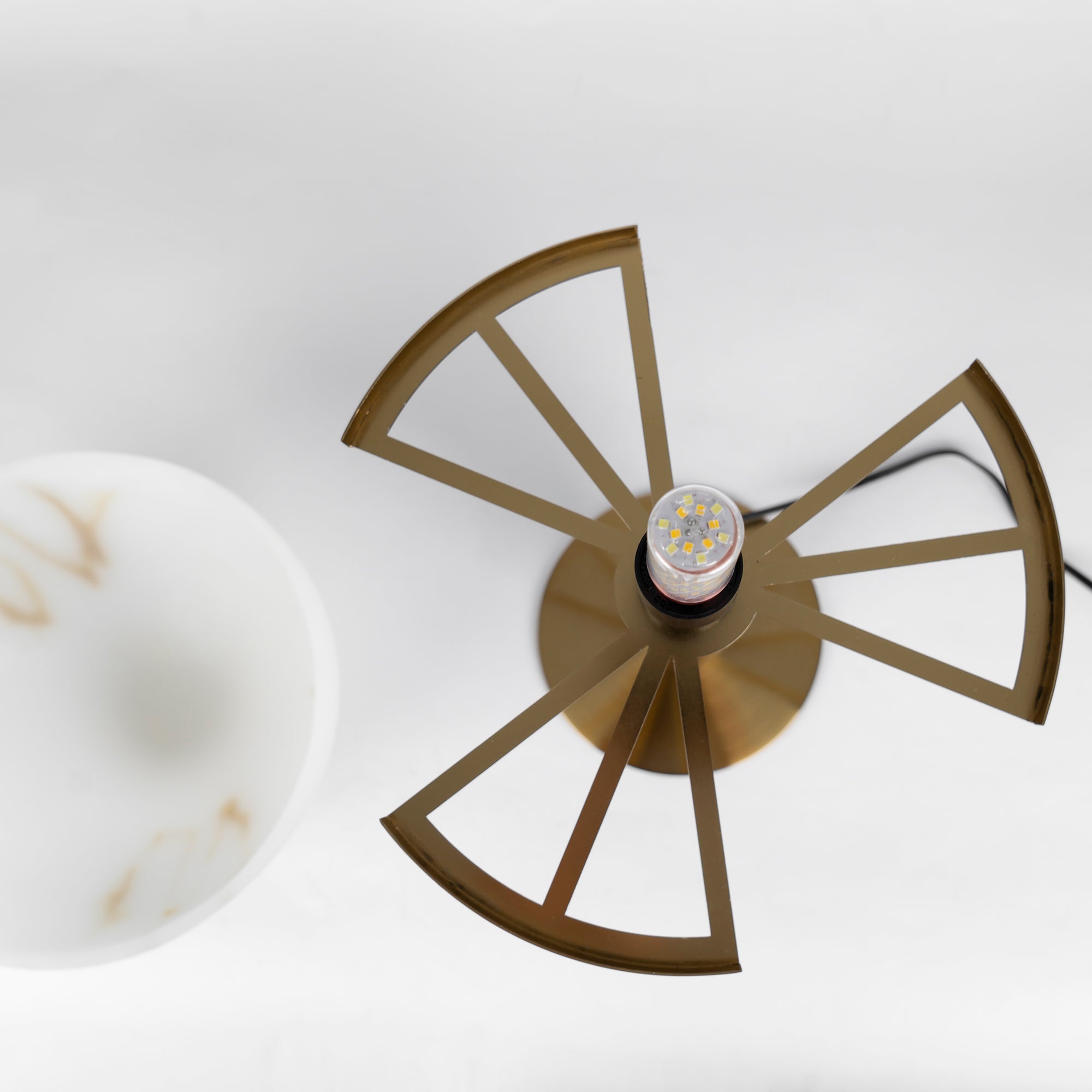 Melange Table Lamp - JutuLight