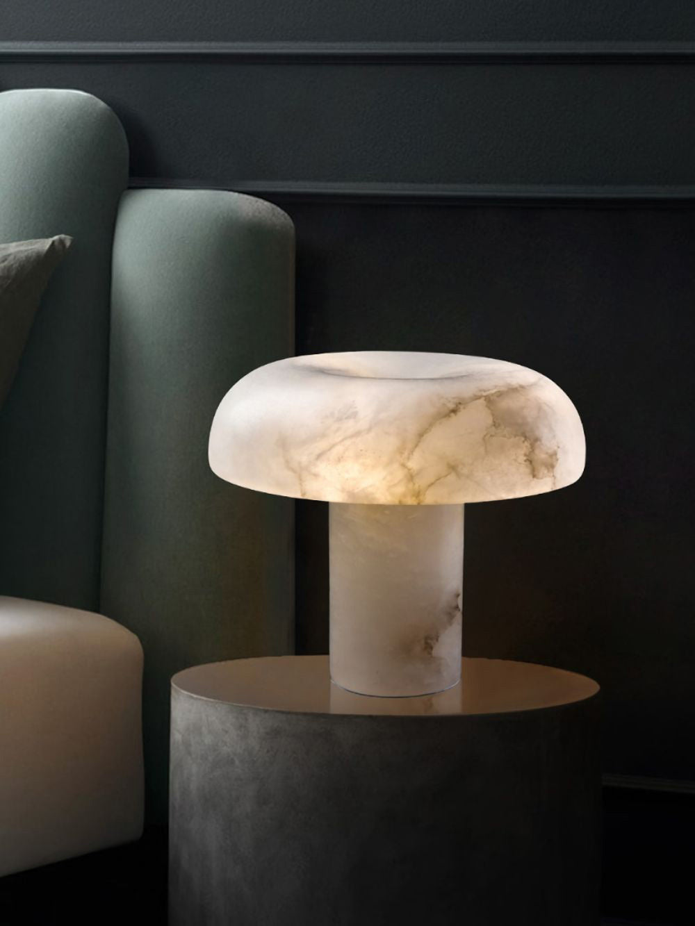 Mushroom Alabaster Table Lamp - JutuLight