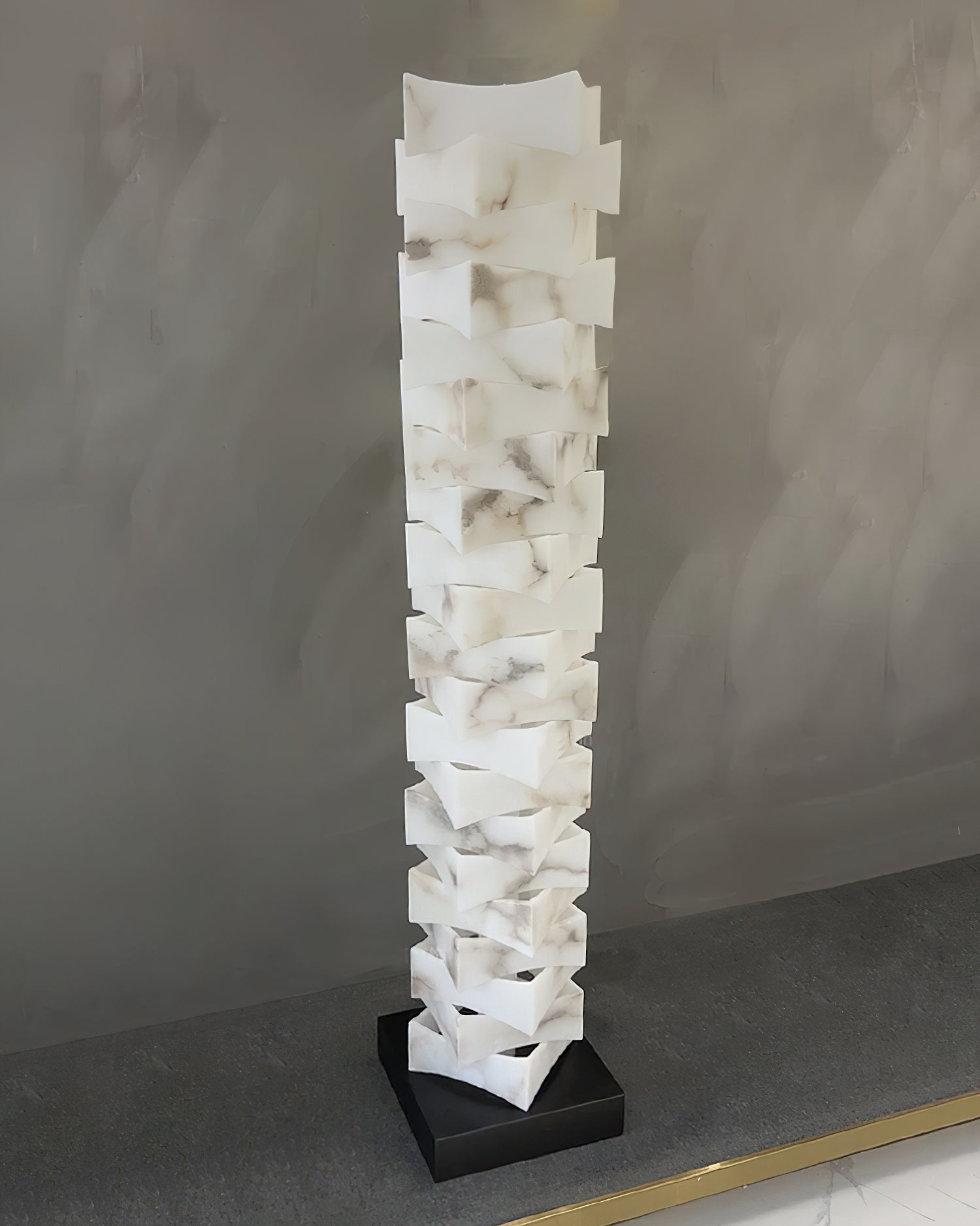 Stacked Alabaster Floor Lamp - JutuLight