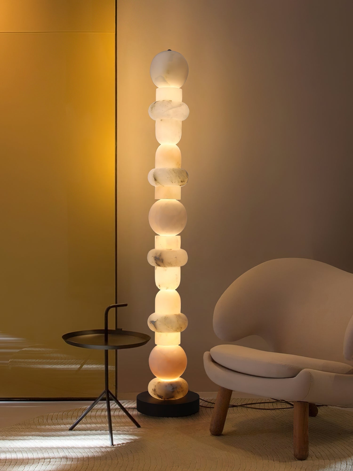 Totem Alabaster Floor Lamp - JutuLight