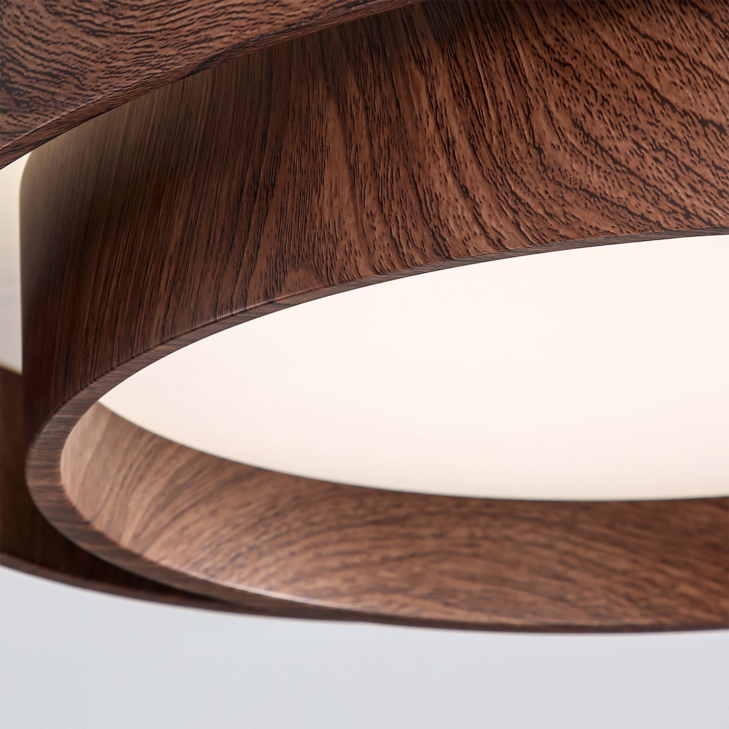 Vaako Ceiling Lamp - JutuLight