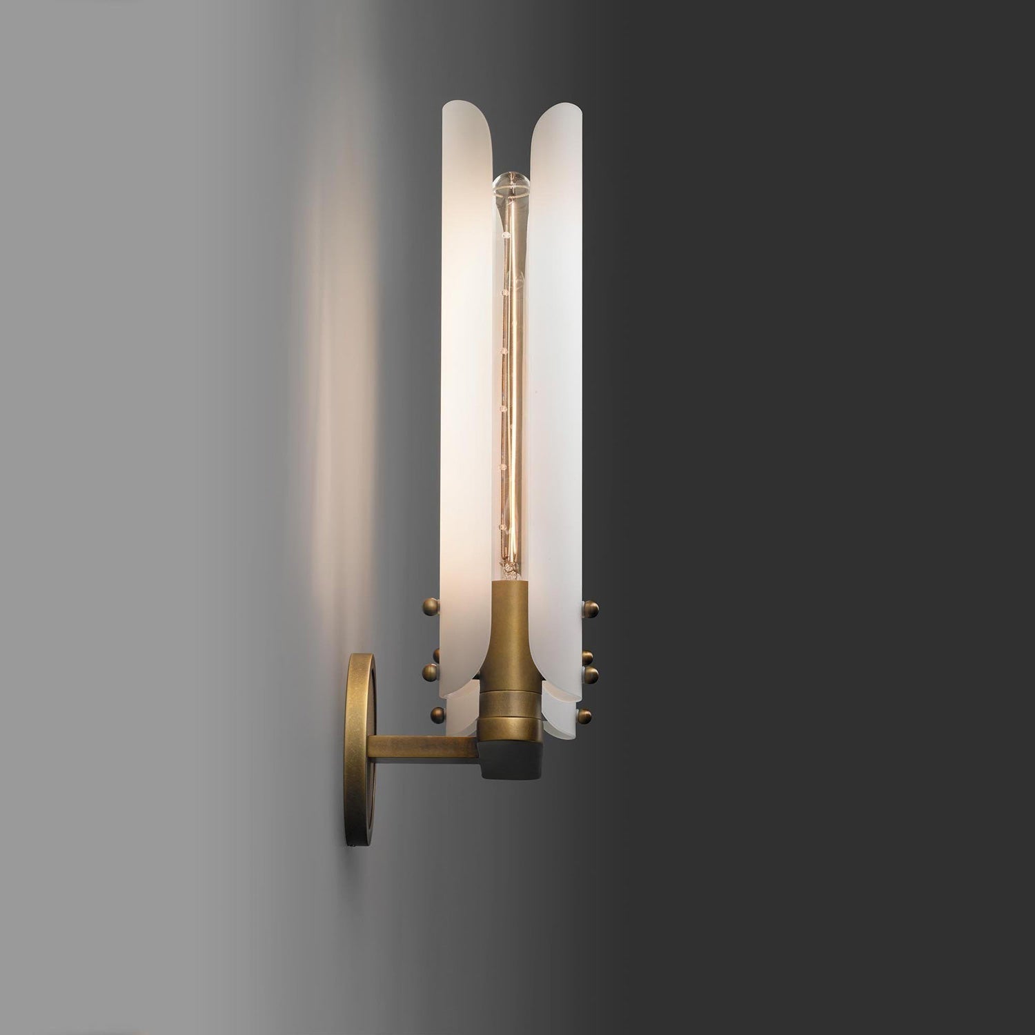 Deborah Double Sconce - JutuLight