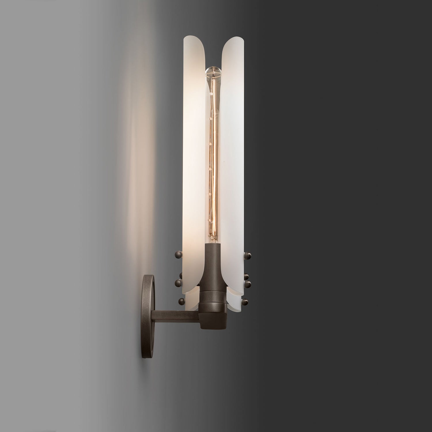 Deborah Double Sconce - JutuLight